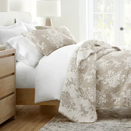 Distressed Bouquet Quilted Coverlet Set 3-Piece — Reversible Coverlet + 2 Pillow Shams, Lightweight Floral Bedding